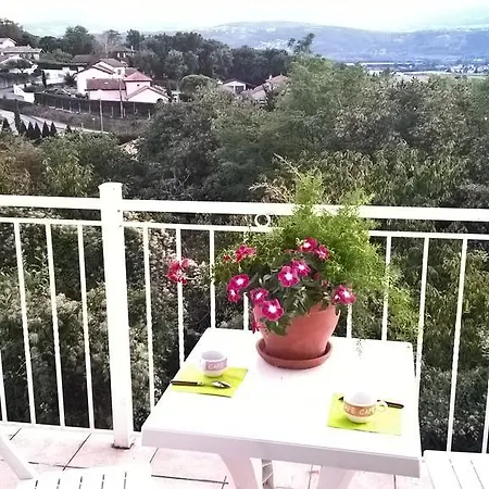 Les Accacias Clonas-sur-Vareze